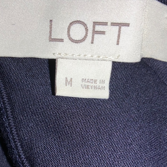 Loft navy knit blouse Sz M sheer glitter flutter sleeves keyhole back - Picture 5 of 6